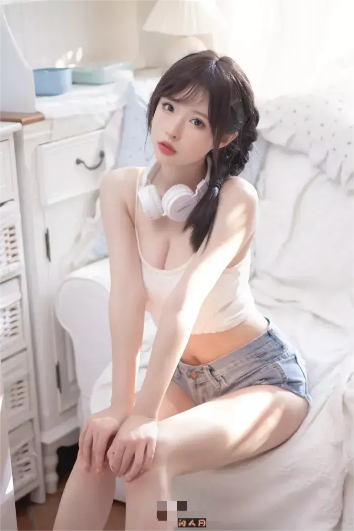 动漫博主@清水由乃大球球妹子COS写真套图合集 美图合集 第1张