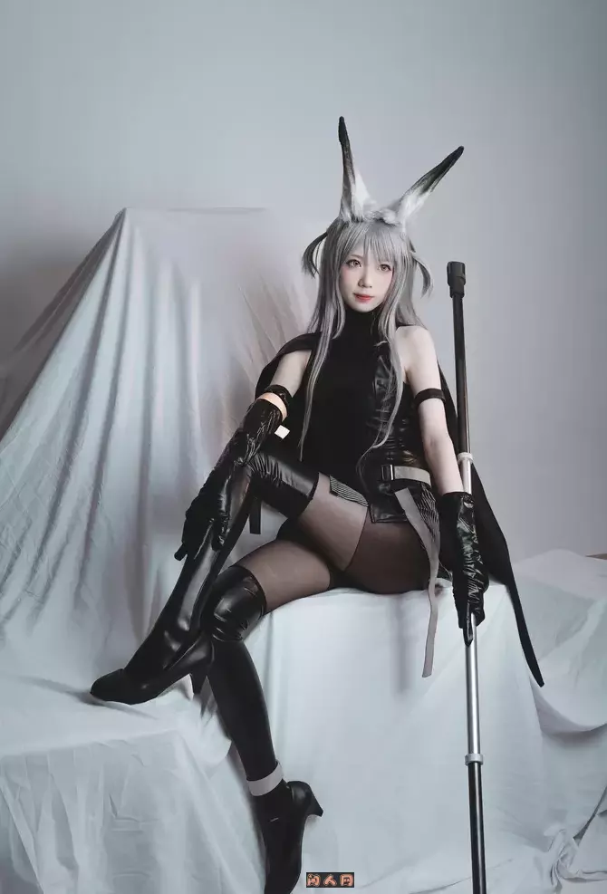 动漫博主@炸酱沐沐-COS写真作品套图 美图合集 第4张