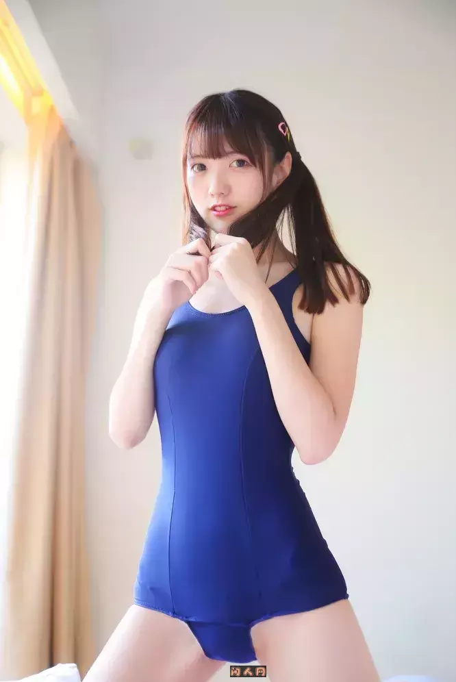 动漫博主@陆卿卿kyokyo-高颜值妹子写真套图合集 美图合集 第4张