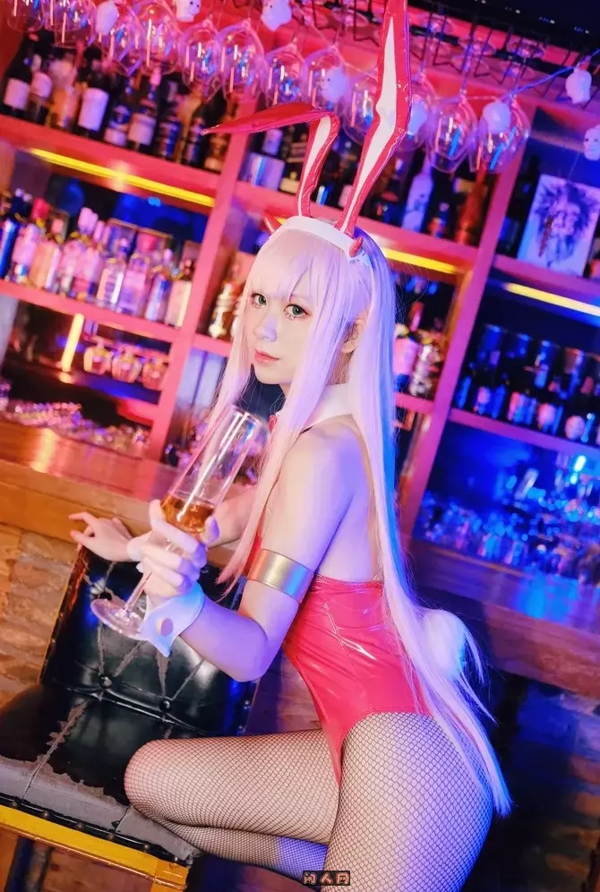 动漫网红@泉桃子izumi-设计美学博主写真合集 美图合集 第6张