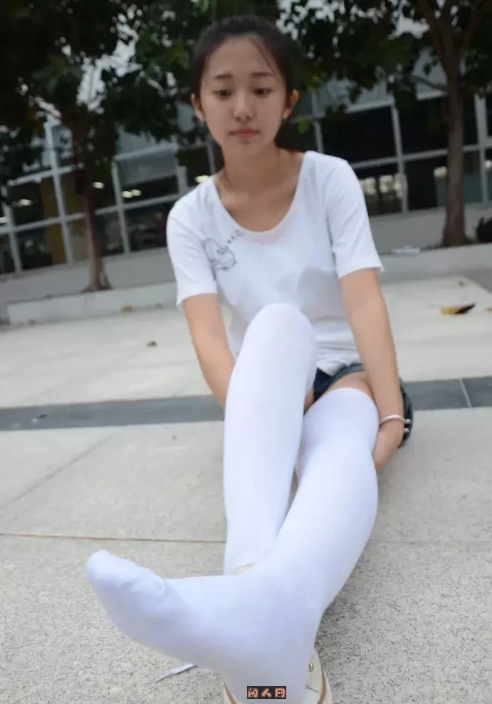 战前女神-足控爱好者原版套图收藏合集打包 美图合集 第2张