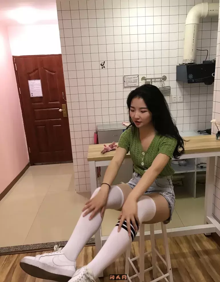 《最爱帆布鞋》-大学生写真合集打包 美图合集 第4张