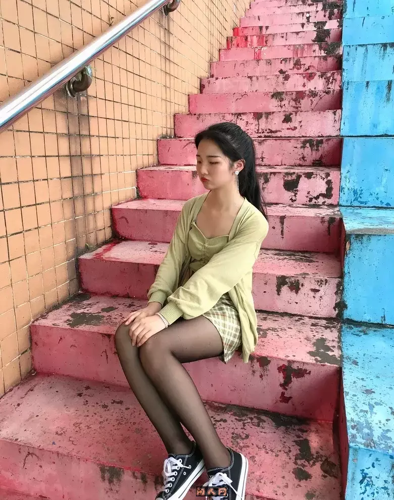 《最爱帆布鞋》-大学生写真合集打包 美图合集 第6张