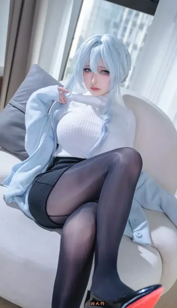 动漫博主@樱梨梨-性感Coser写真合集 美图合集 第4张