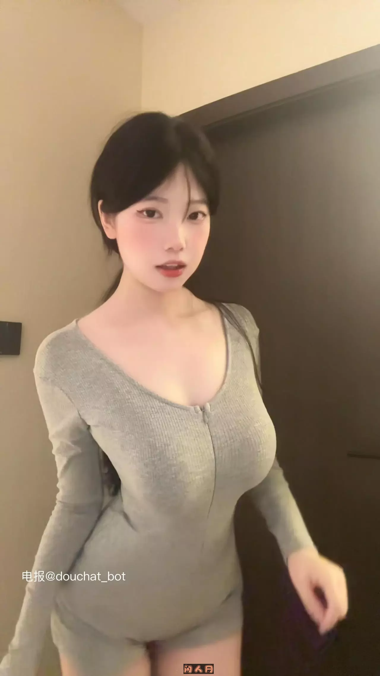网红博主@狼狼喵可爱甜美写真合集 美图合集 第1张