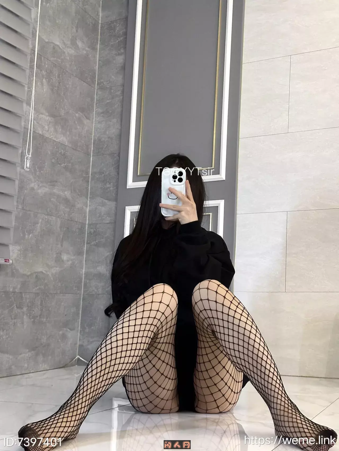 抖音网红@李梦琳颜值女神长腿模特微密圈写真合集 美图合集 第4张