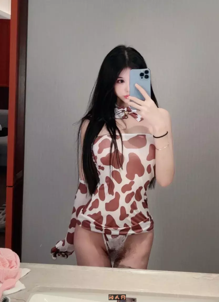 网红博主@沈汝凡超哇塞微密圈写真合集 美图合集 第3张