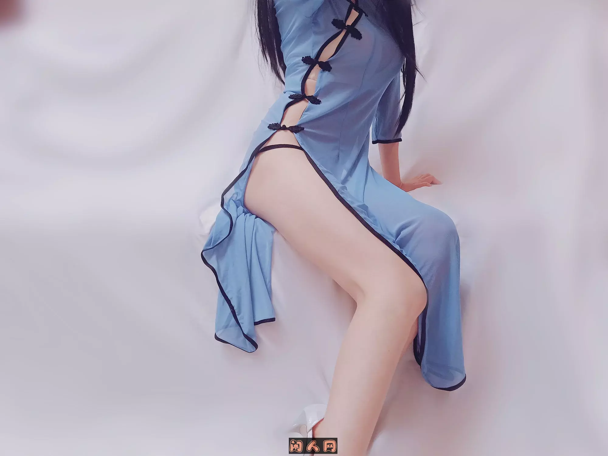 动漫网红@想要个公主抱COS长腿玉足白丝写真视频合集2.08G 美图合集 第1张