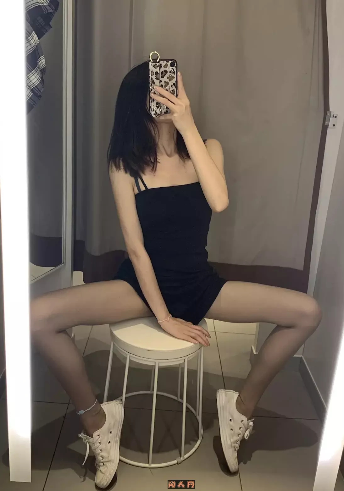 网红博主@桃脱了朋友圈专场系列精美写真图片视频合集 美图合集 第1张