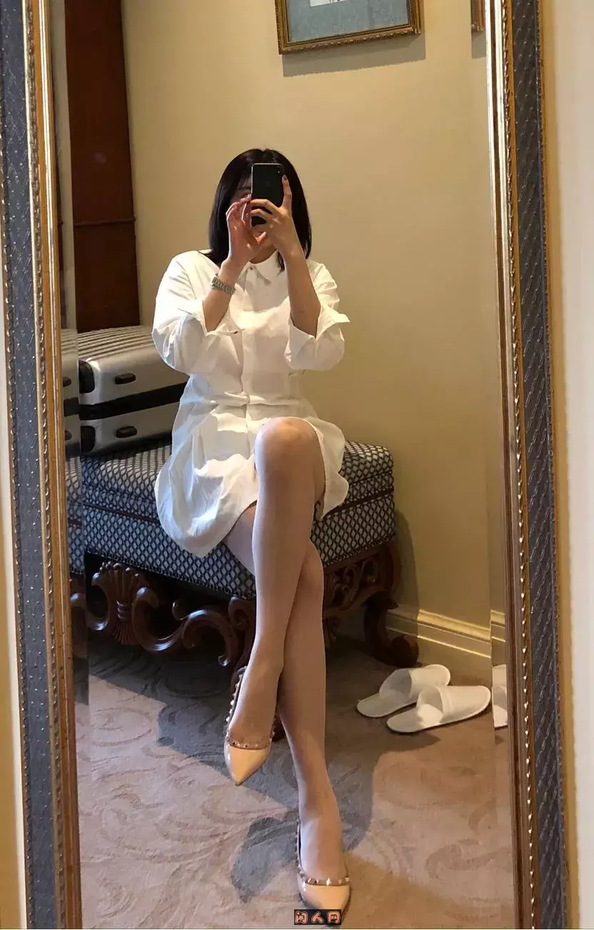 微博博主@雅雅的气质长腿模特全套图片视频合集 美图合集 第6张