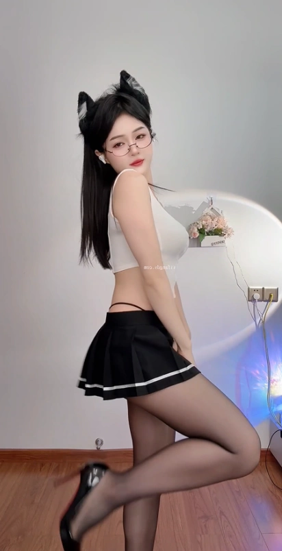 快手主播@晨洁心群定制直播舞蹈视频合集[20V2.17G] 抖音快手 第3张