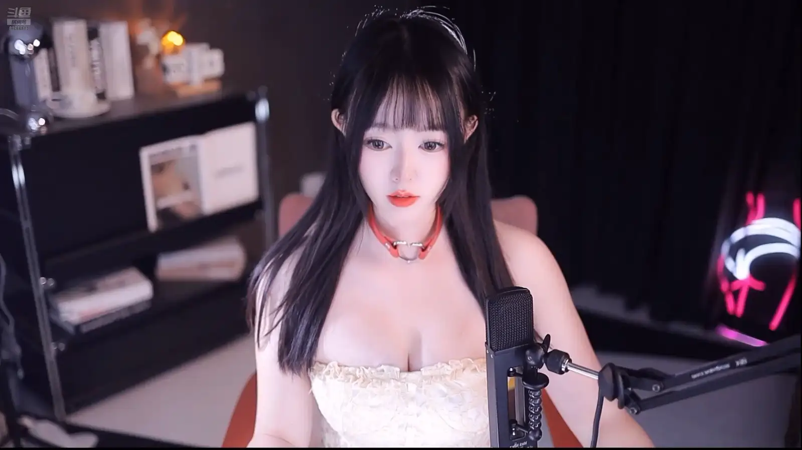 斗鱼主播@酱紫ava(素柠)2025年6-7月热舞视频回放合集[19V1.89G] 斗鱼主播 第8张